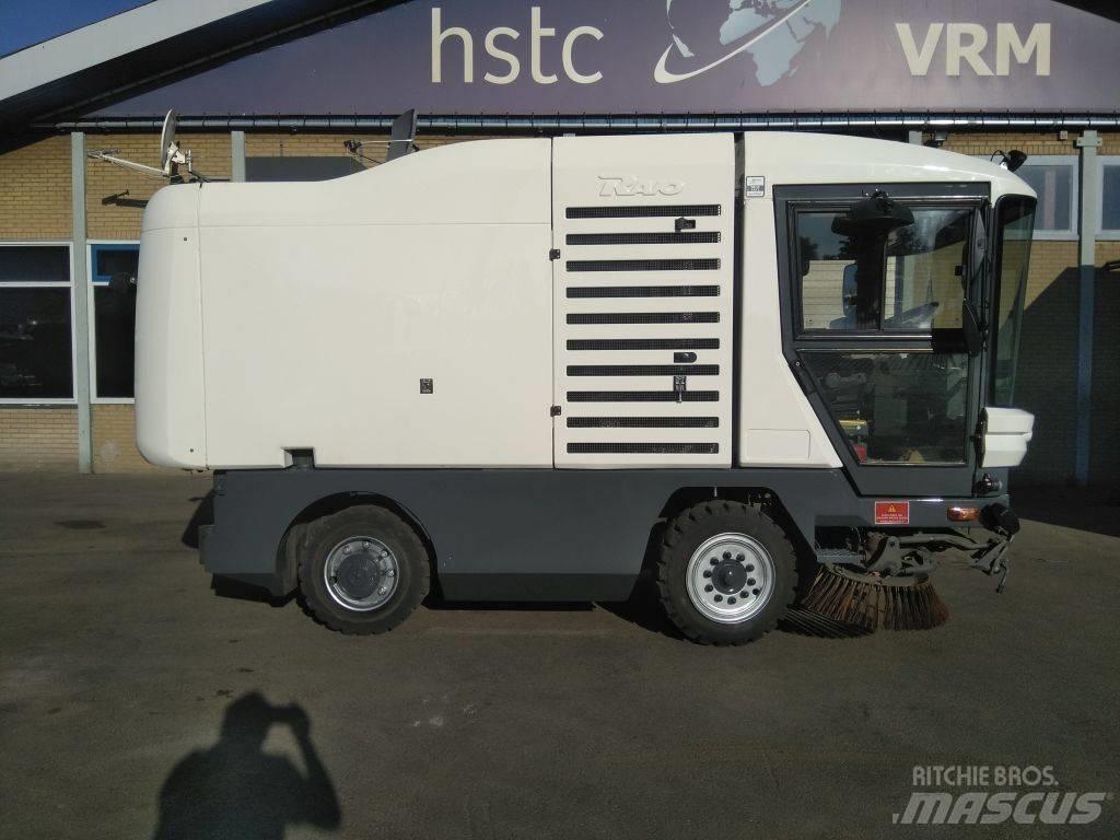 Ravo 530CD Cestni pometači