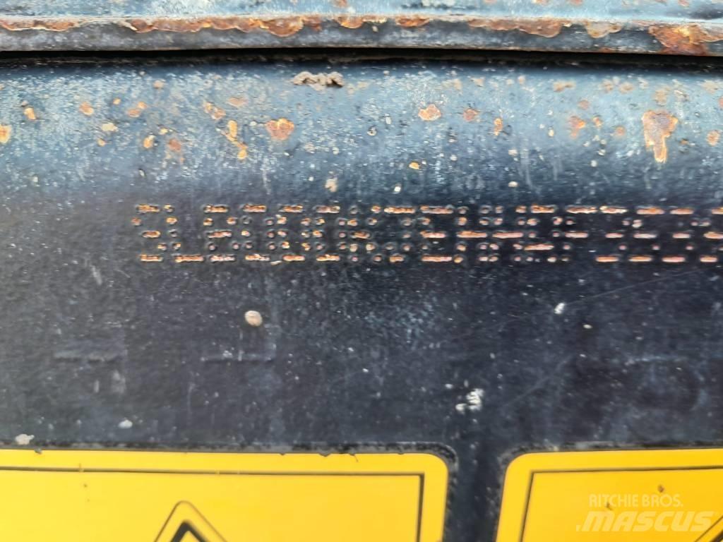 JCB 3TST Zglobni demperji