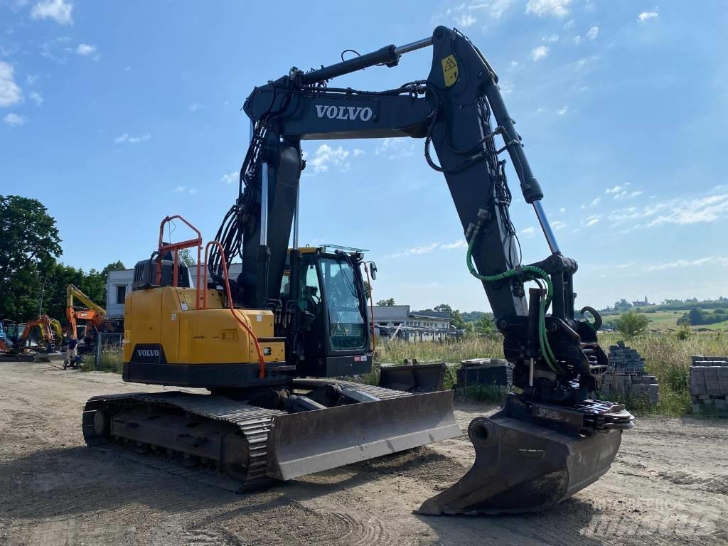 Volvo ECR 235 Bagri goseničarji