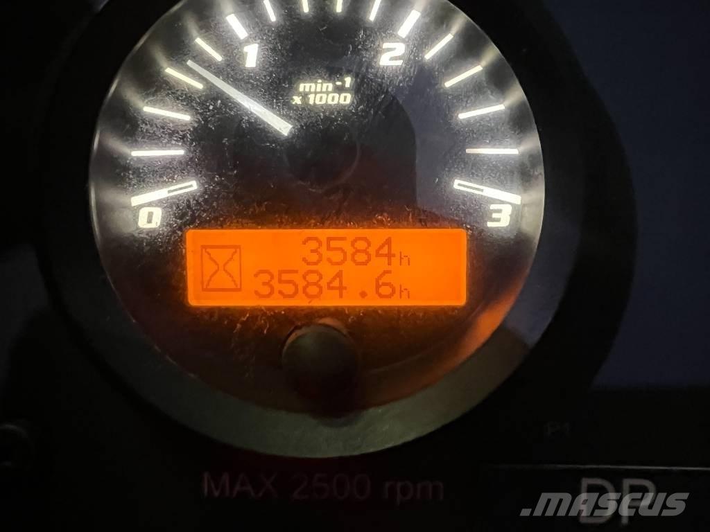 Sandvik DT1130i Tunelske in podzemne rudarske vrtalne naprave