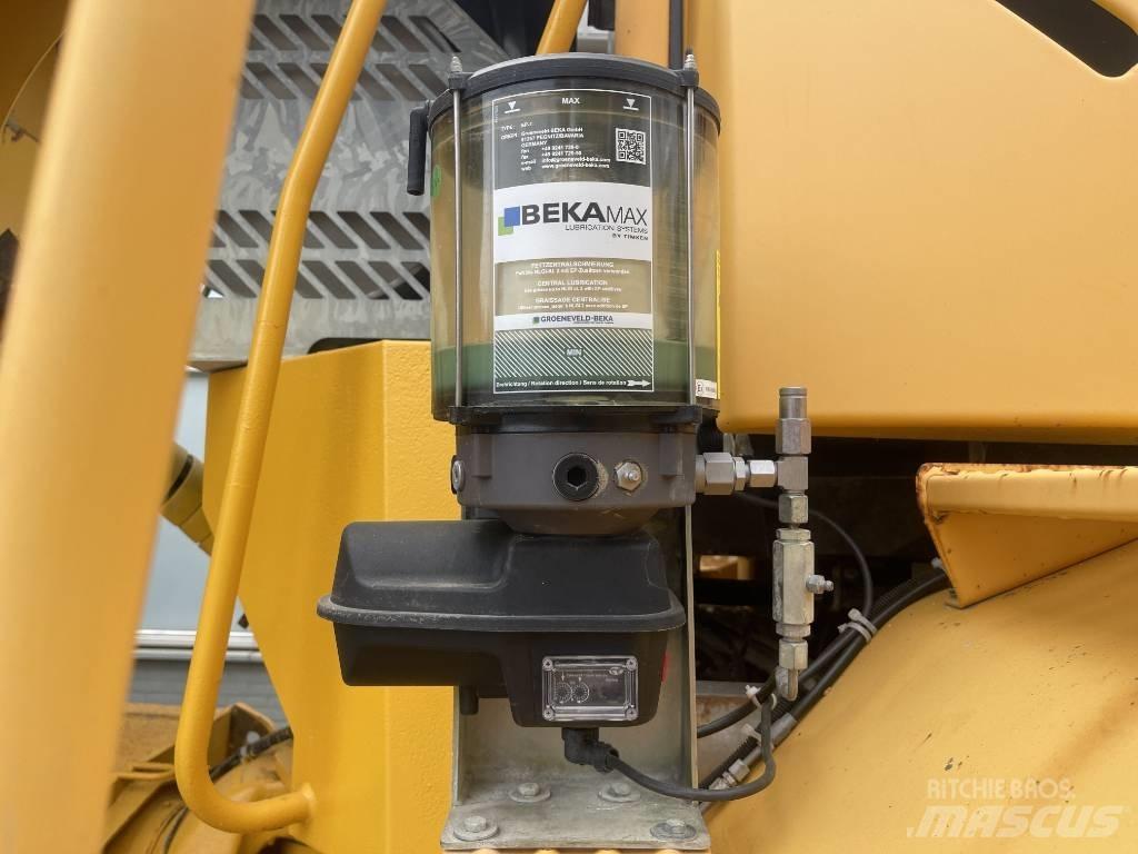 Volvo A 35 D    2005   CE Zglobni demperji