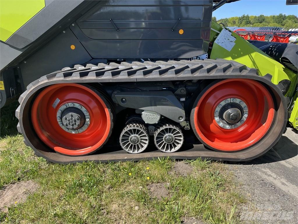 CLAAS Lexion 8700TT Kombajni