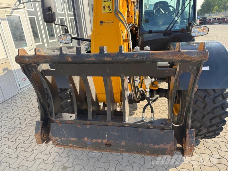 JCB 535-95 40km/h Teleskopski kolesni nakladalci