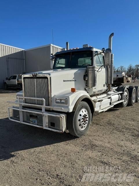 Western Star 4900 Vlačilci