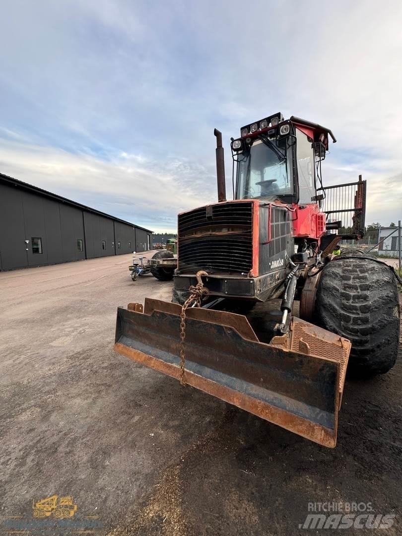 Valmet 890.3 Forwarderji
