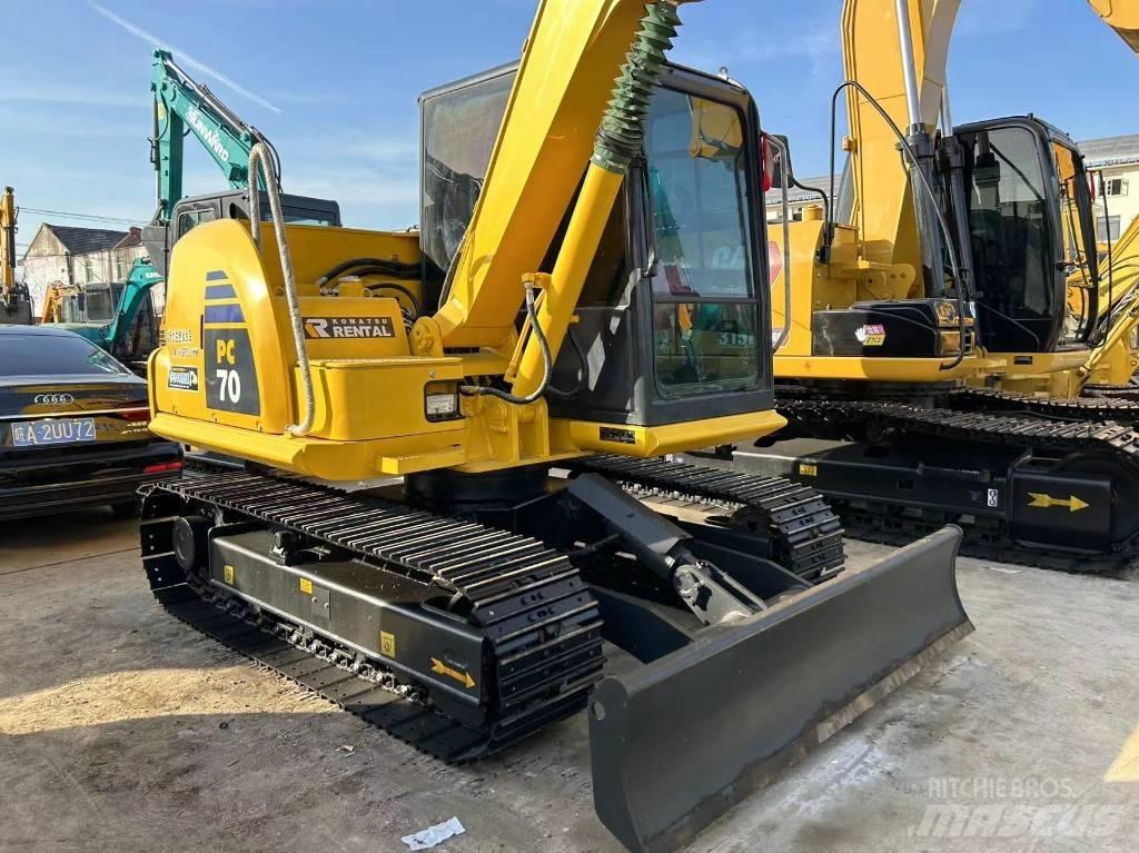 Komatsu PC 70 Bagri goseničarji