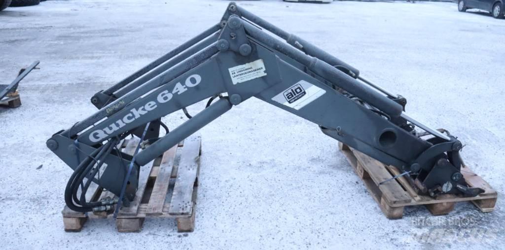 Belarus mtz 820 Čelni nakladalci in kopači