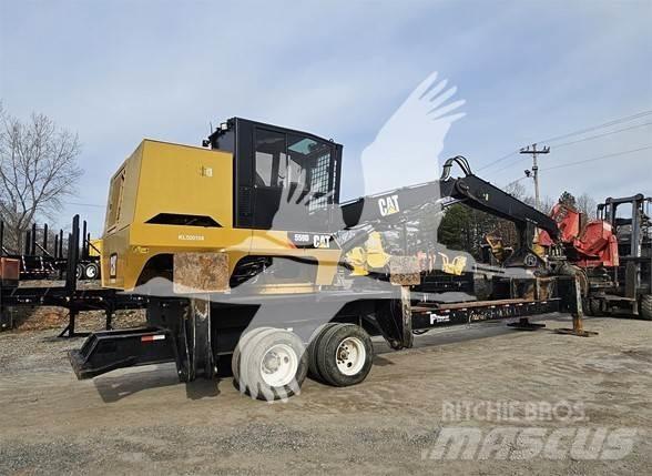 CAT 559D Nakladalci za les