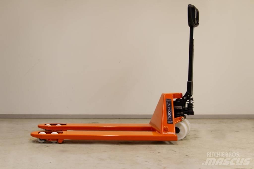 BT LHM 230 Q Ročni paletnik