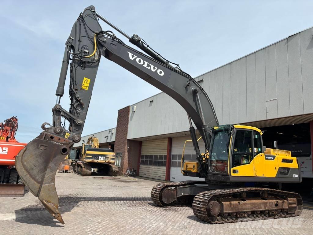 Volvo EC 300 D L Bagri goseničarji