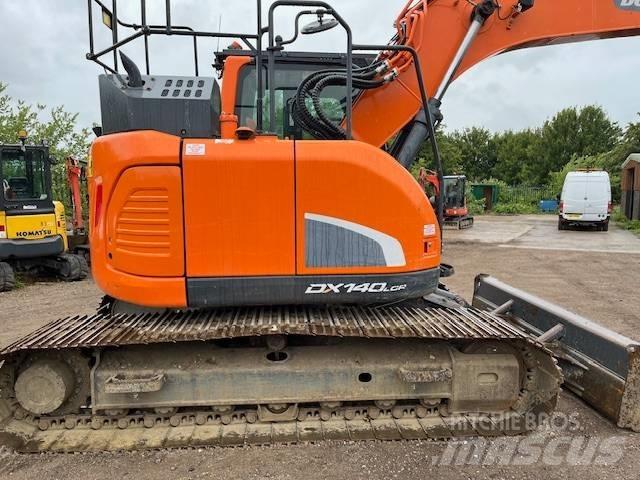 Doosan dx140lcr-5 Bagri goseničarji
