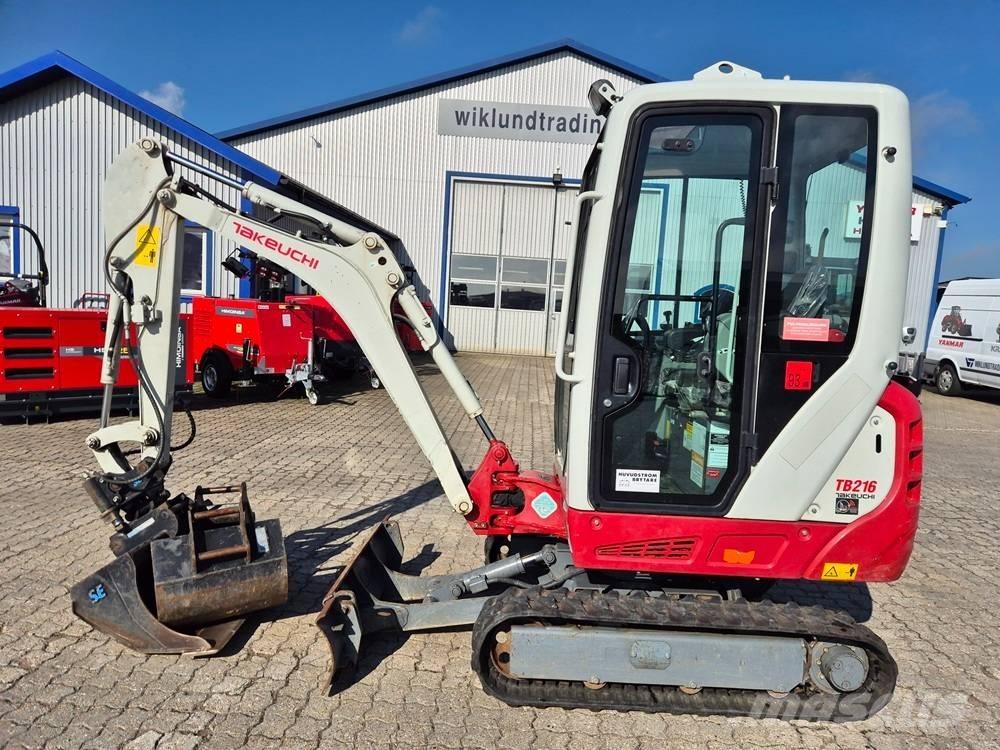 Takeuchi TB 216 Mini bagri <7t