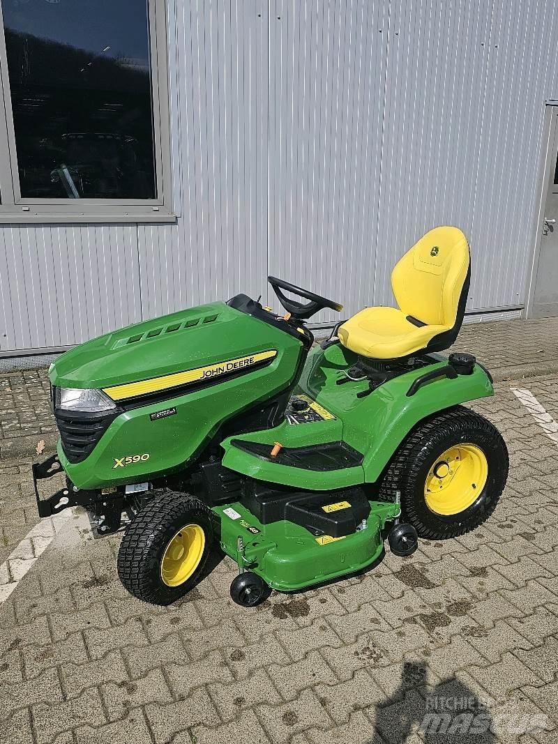 John Deere X590 Kosilnice