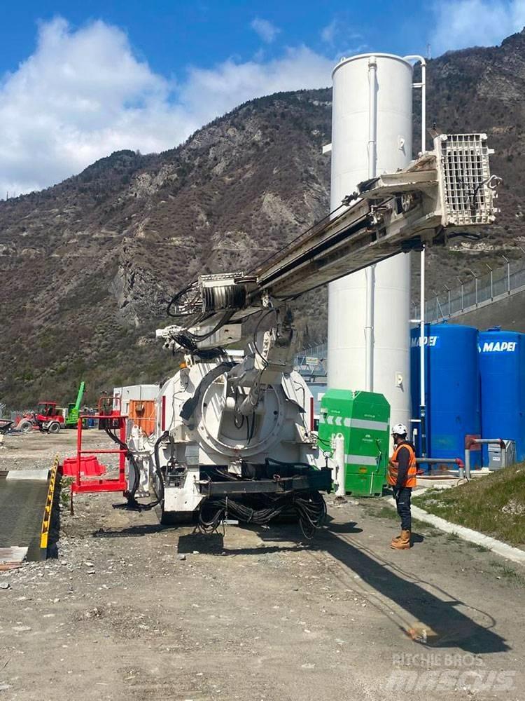 Casagrande PG 115 Oprema za vodoravno smerno vrtanje