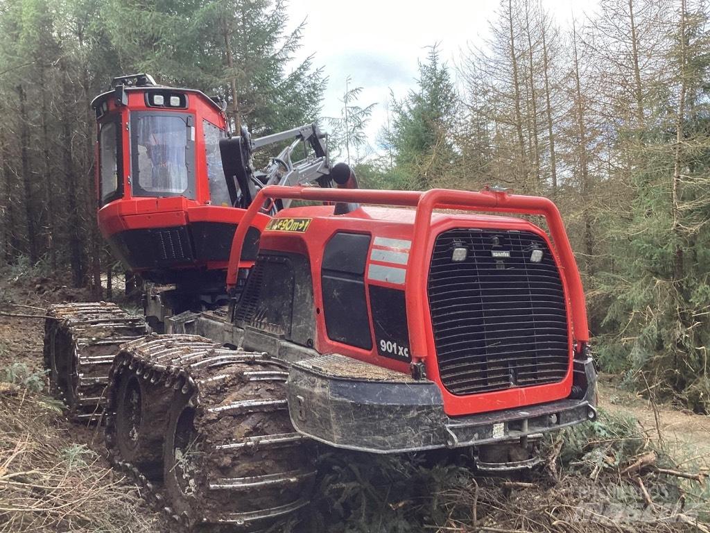 Komatsu 901 XC Harvesterji