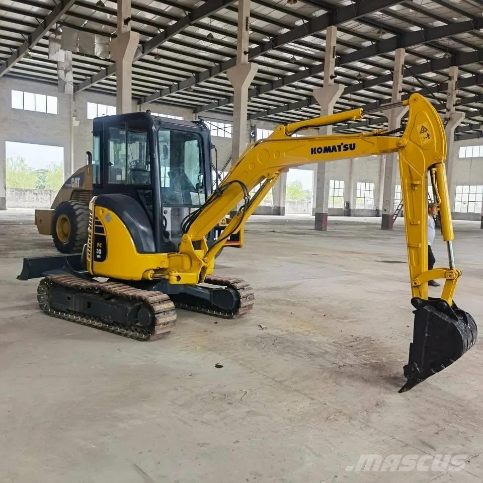 Komatsu PC 30 MR-3 Mini bagri <7t