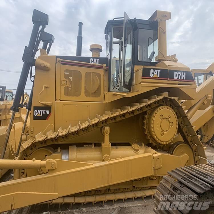 CAT D7H Buldožerji goseničarji