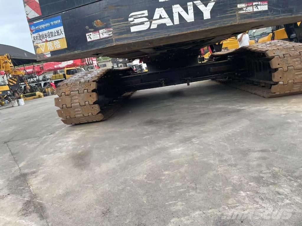 Sany SCC 600 A-6 Dvigala na gosenicah