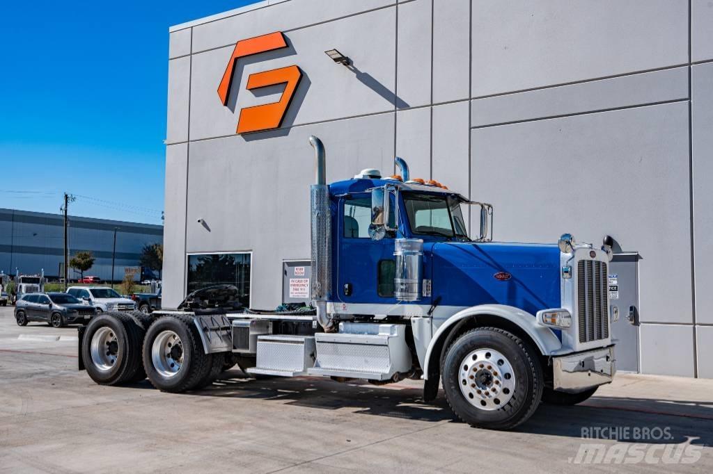 Peterbilt 389 Vlačilci