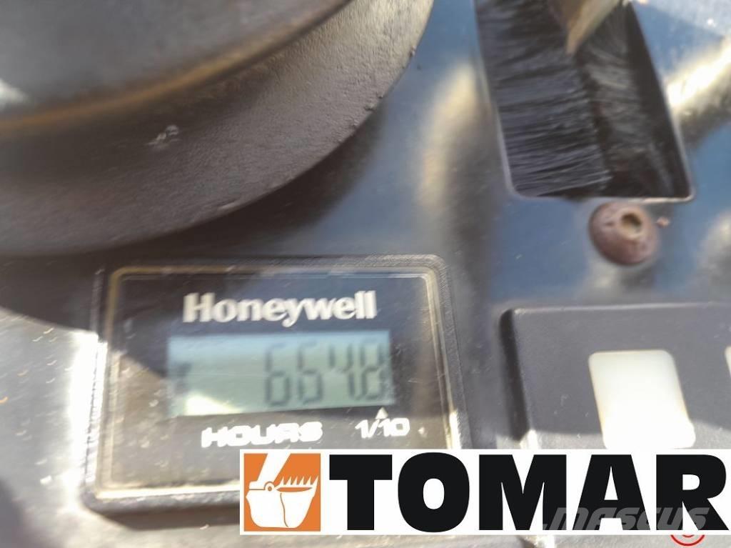 JCB 8008 CTS Mini bagri <7t