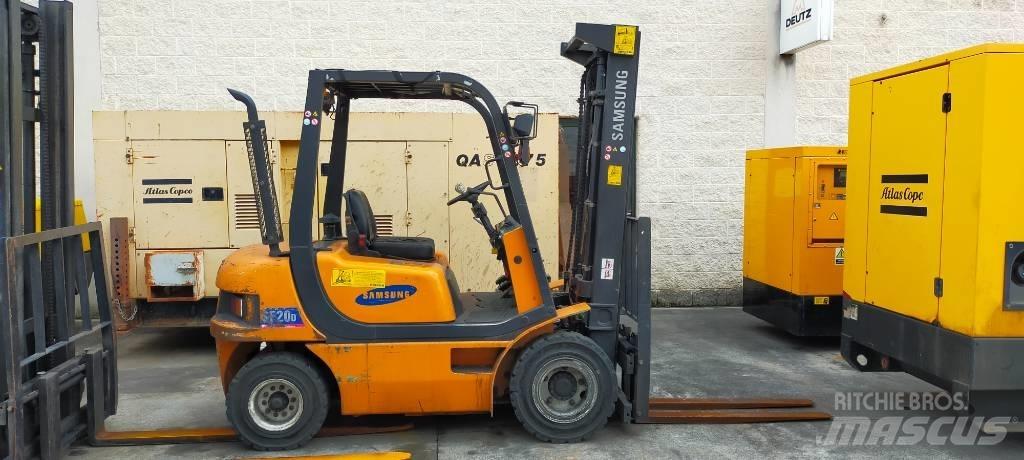 Samsung SF 20 D Dizelski viličarji