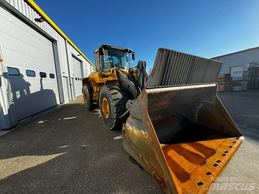 Volvo L 110 G Kolesni nakladalci