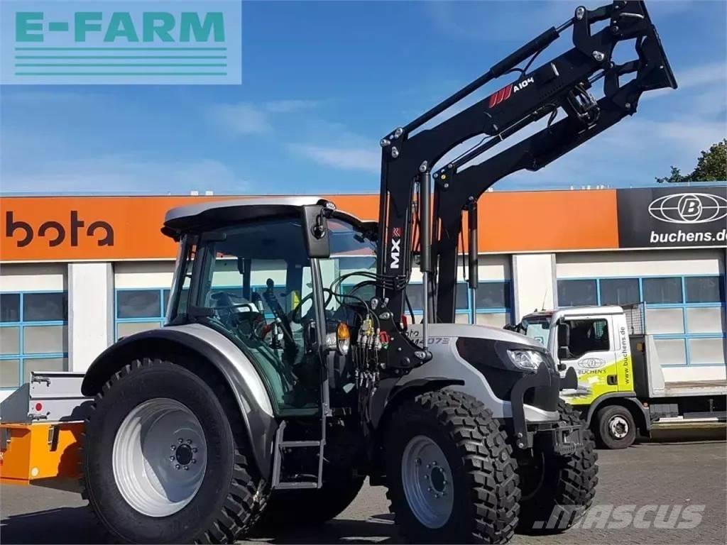 Kubota m4073 cab Traktorji
