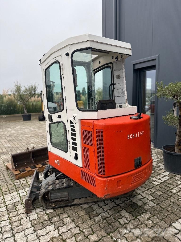 Schaeff HR 12 Mini bagri <7t