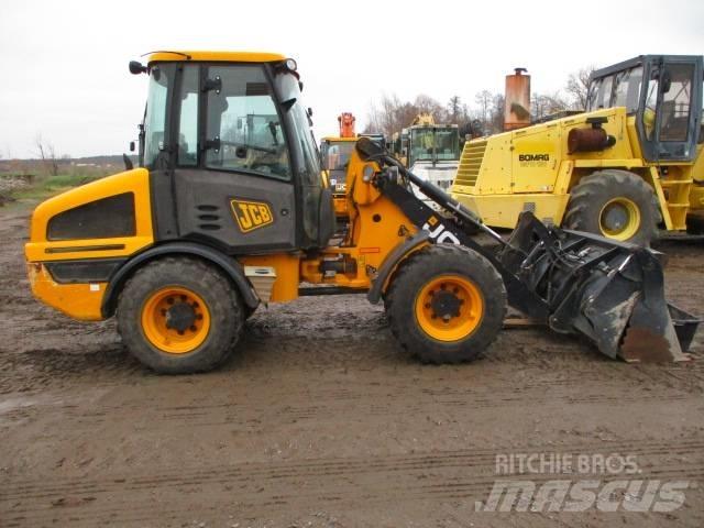 JCB 407 409 Kolesni nakladalci