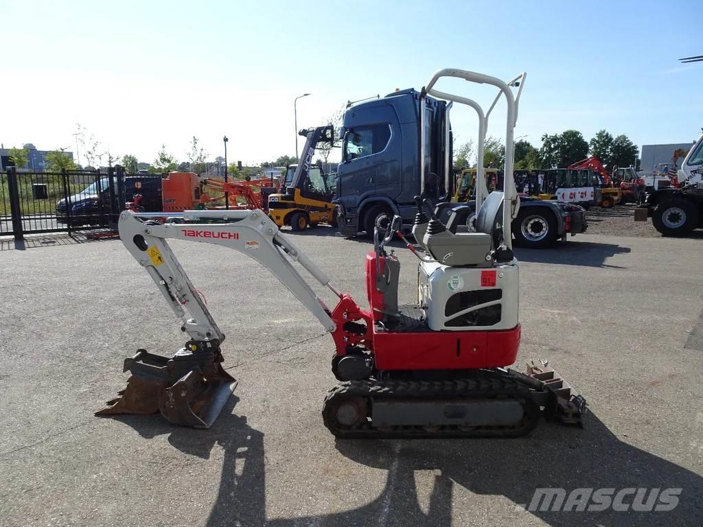 Takeuchi TB210 Mini bagri <7t