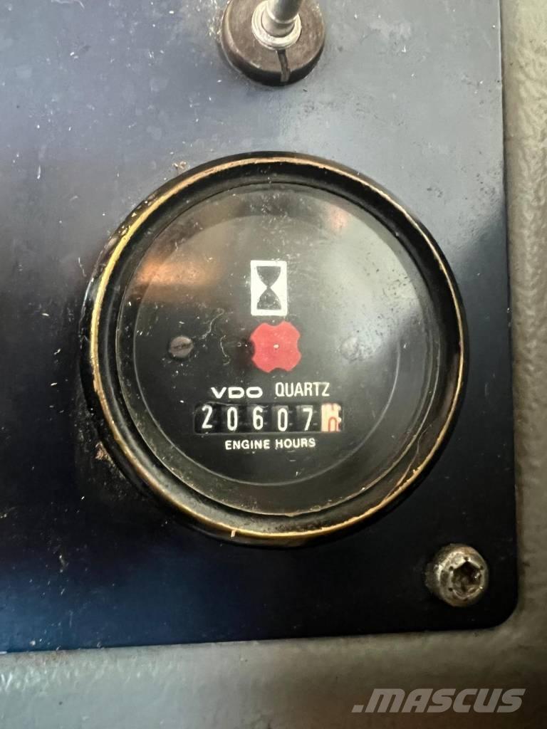 Volvo L 70 C Kolesni nakladalci