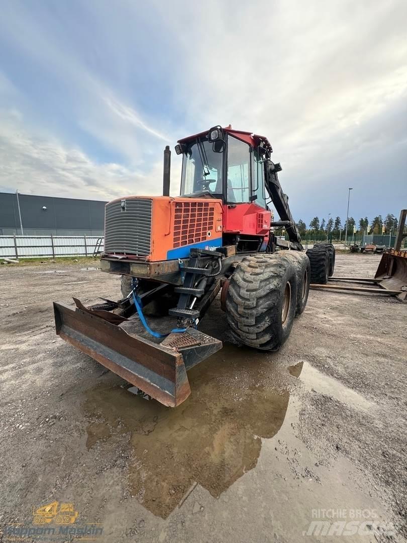 Valmet 890.2 Forwarderji