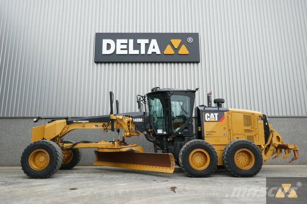 CAT 140M2 Grederji