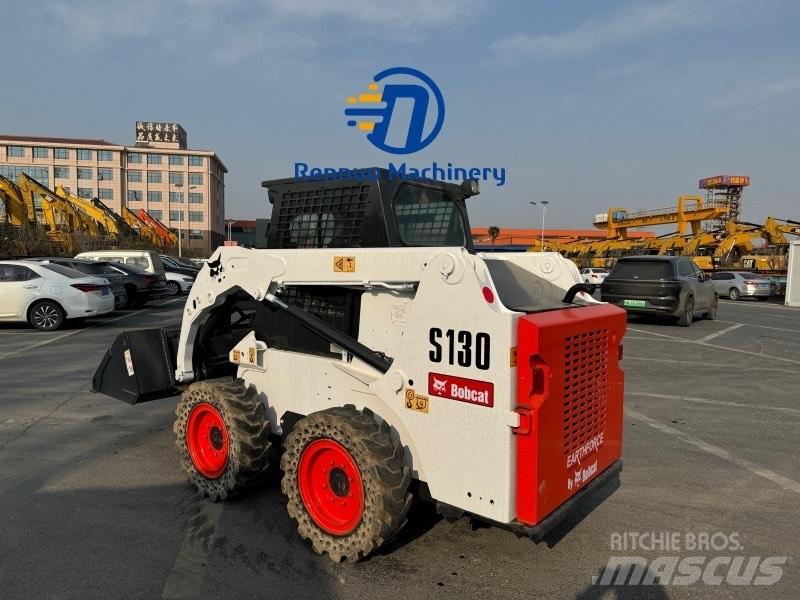 Bobcat S 130 Skid steer mini nakladalci