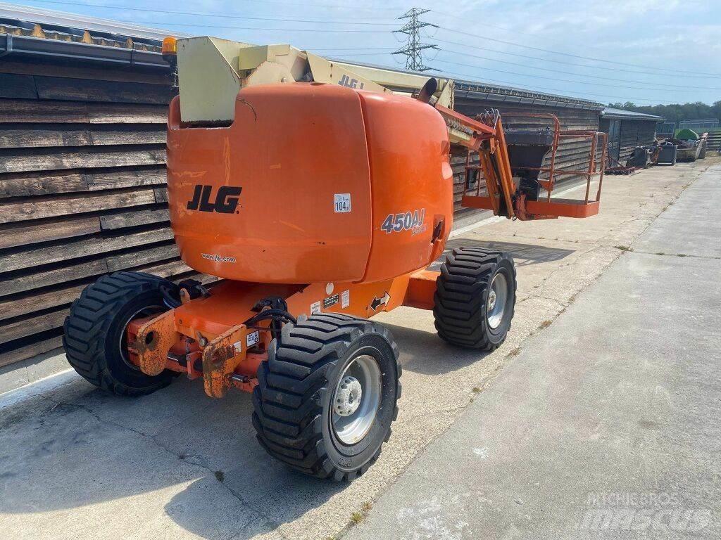 JLG 450AJ Zglobne dvižne ploščadi