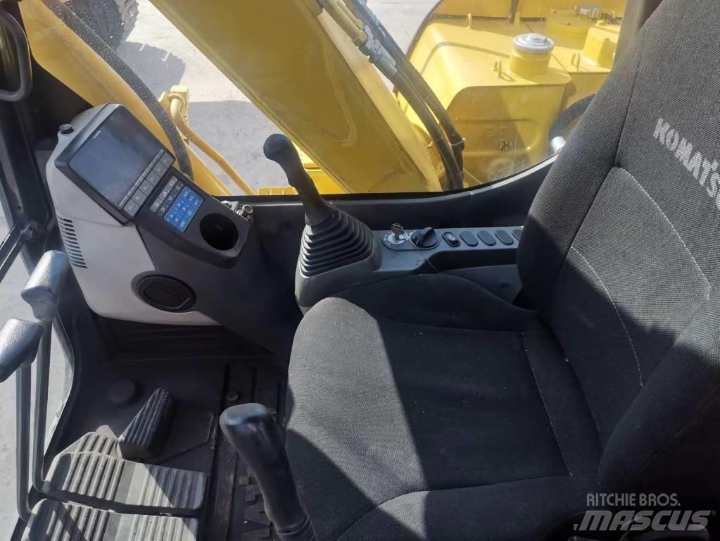 Komatsu PC 70 Bagri goseničarji