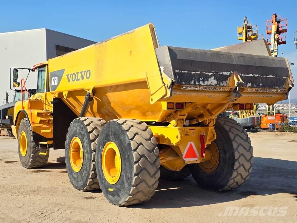 Volvo A25 D Ne cestni demperji