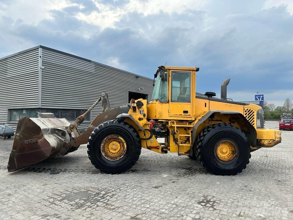 Volvo L120E Kolesni nakladalci
