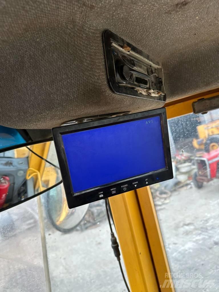 Volvo L120E Kolesni nakladalci
