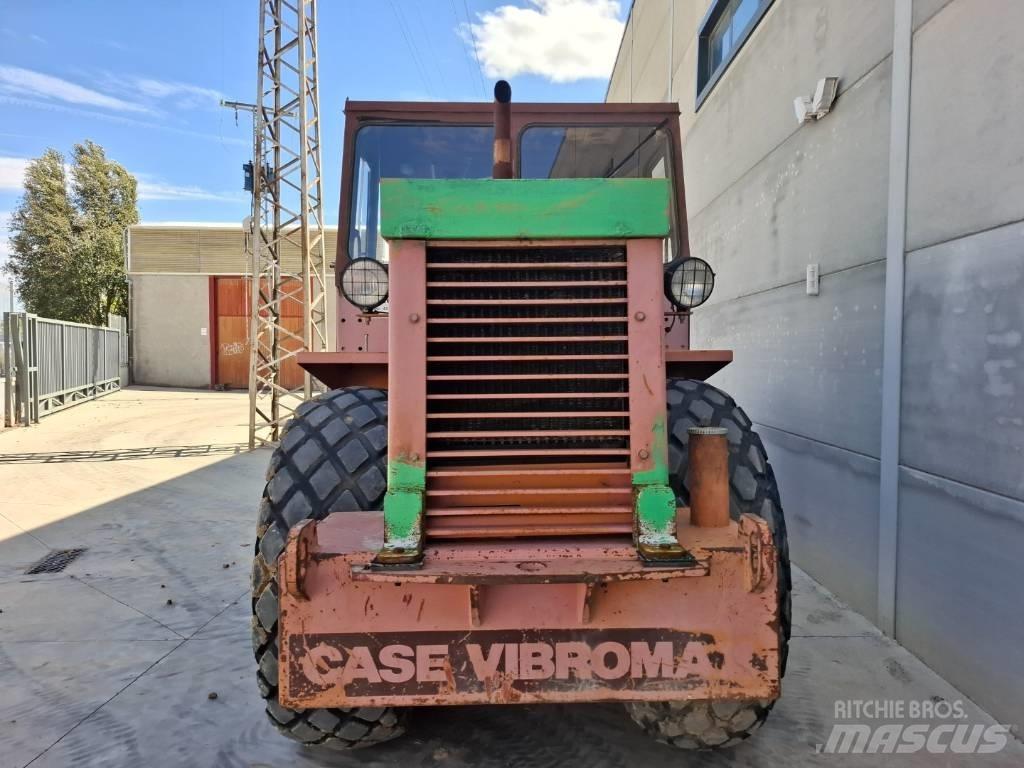 CASE Vibromax W1102D Enojni valjarji