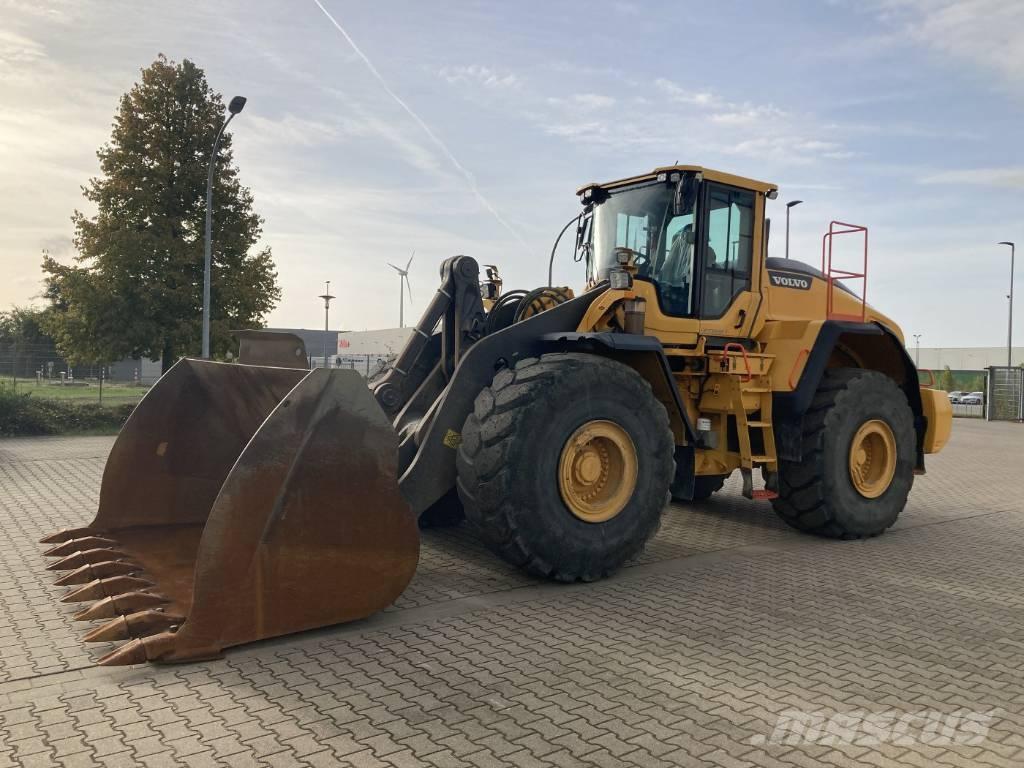 Volvo L 220 H Kolesni nakladalci