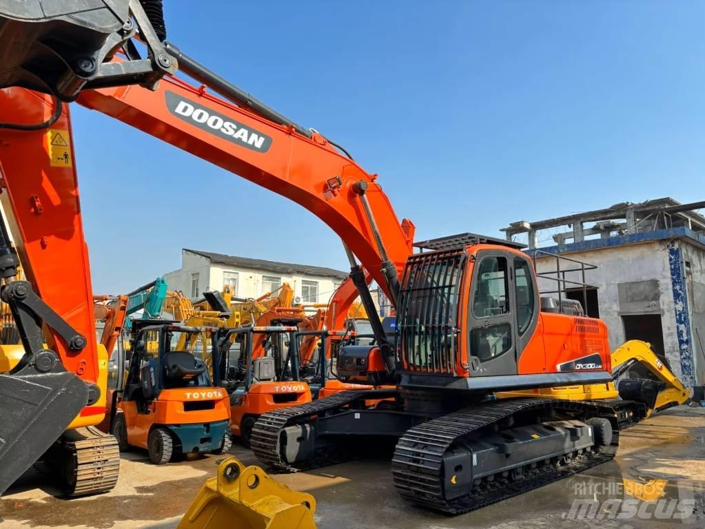 Doosan DX 300 LC - 9 C Mini bagri <7t