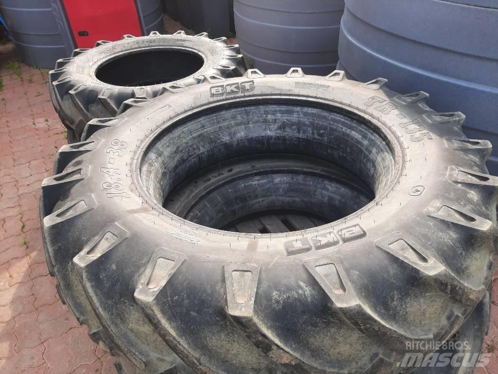 BKT 18.4-38 2 kpl Gume, kolesa in platišča