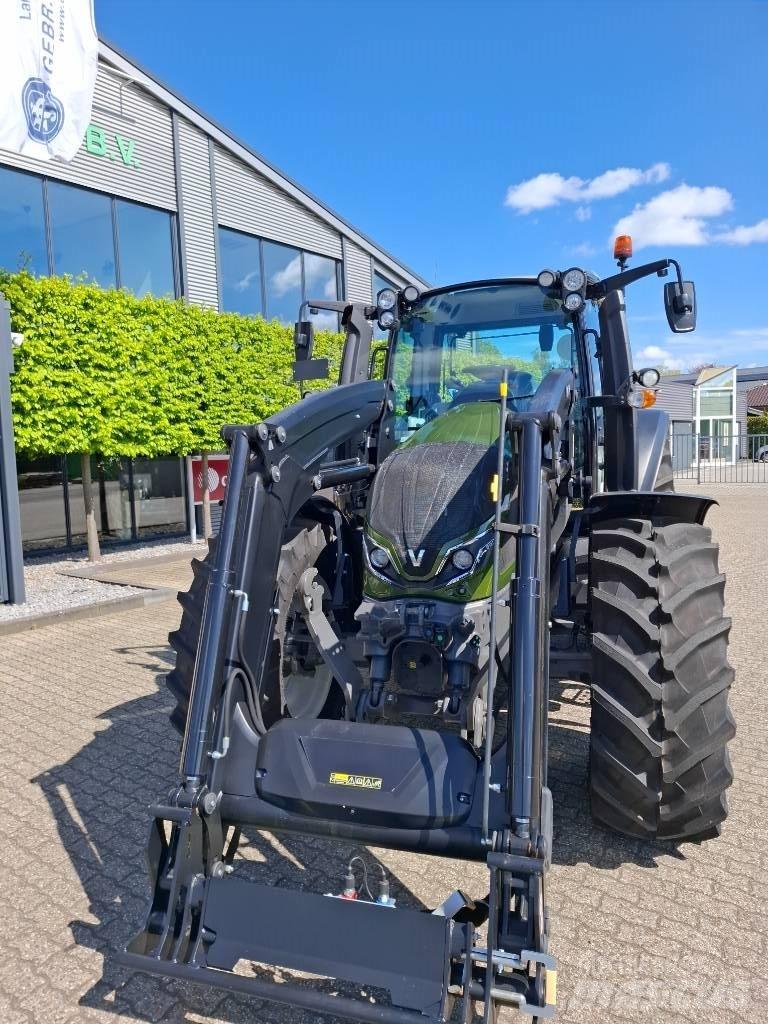 Valtra G 125 Active Traktorji