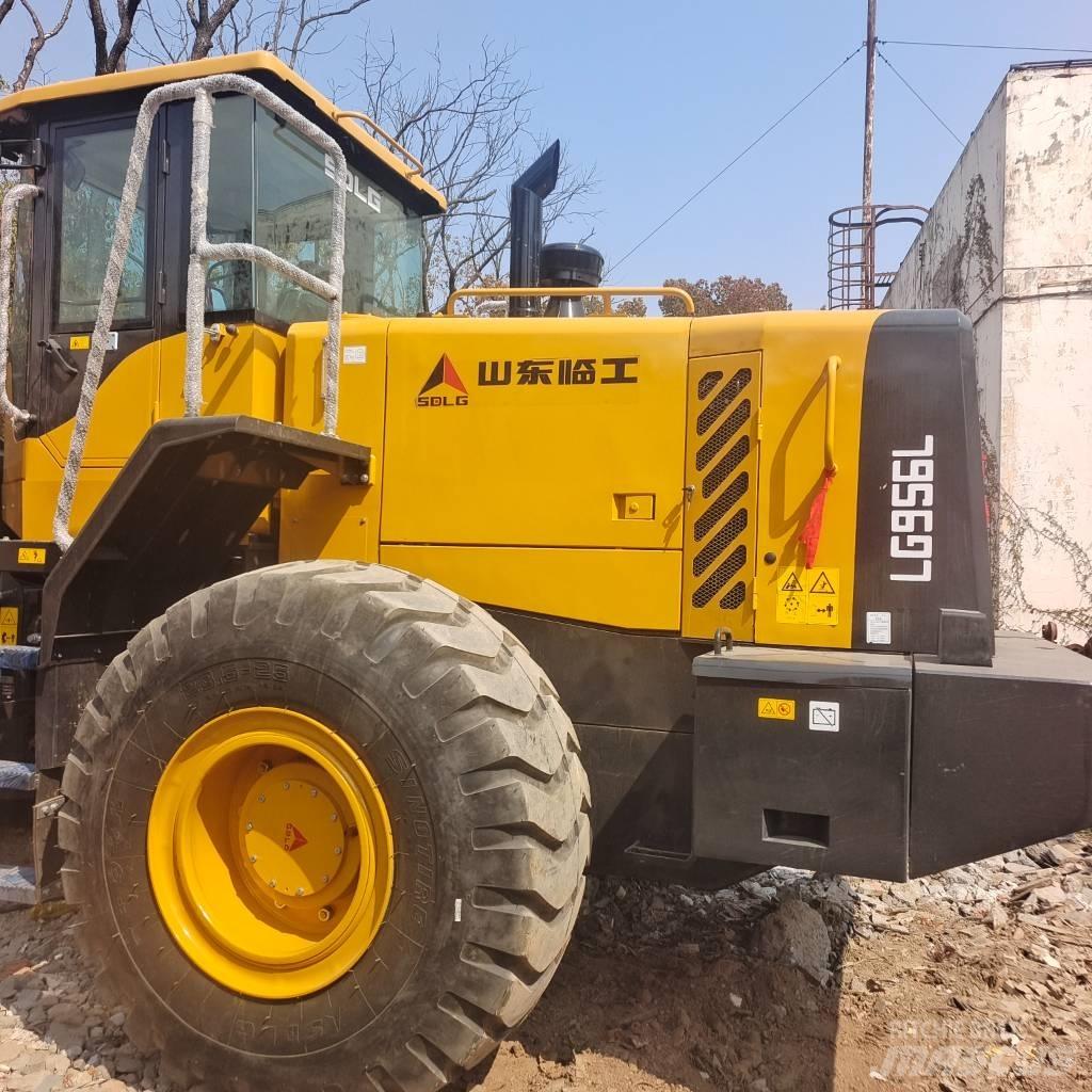 SDLG LG 956 L Kolesni nakladalci