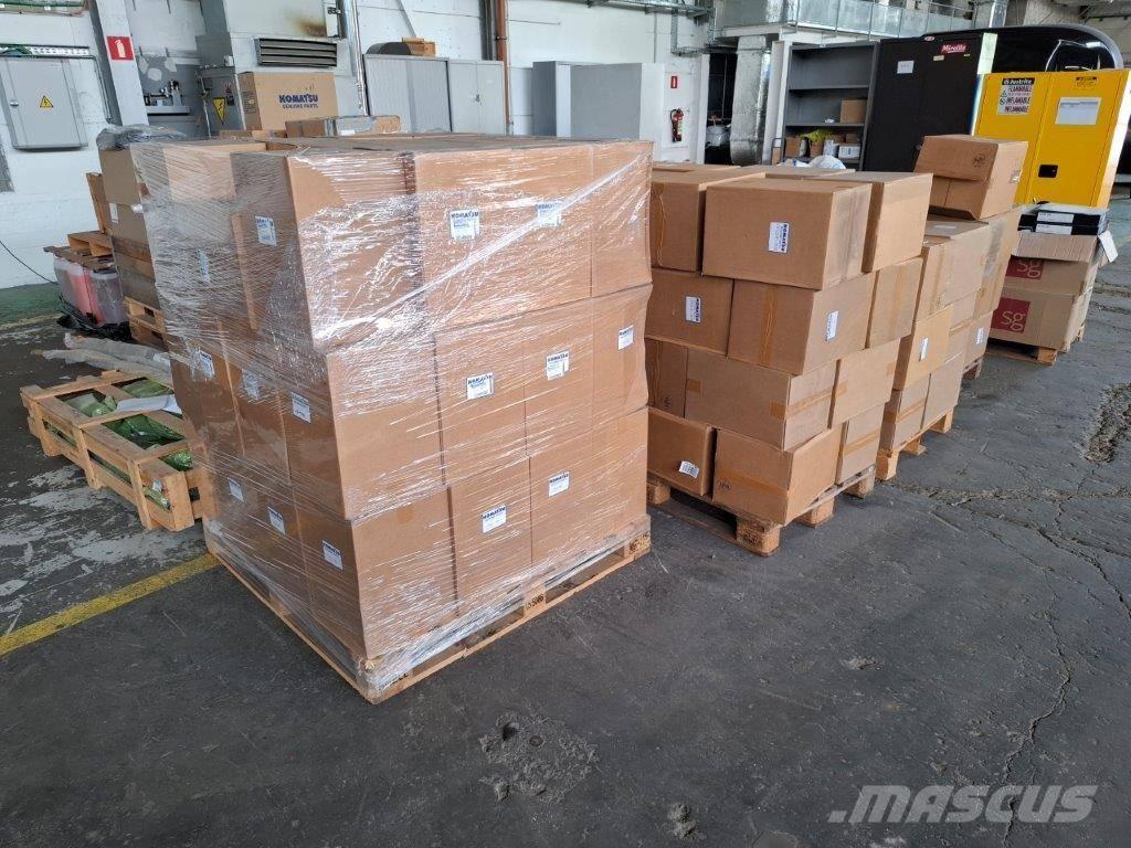 Komatsu 6125-81-7032 Motorji