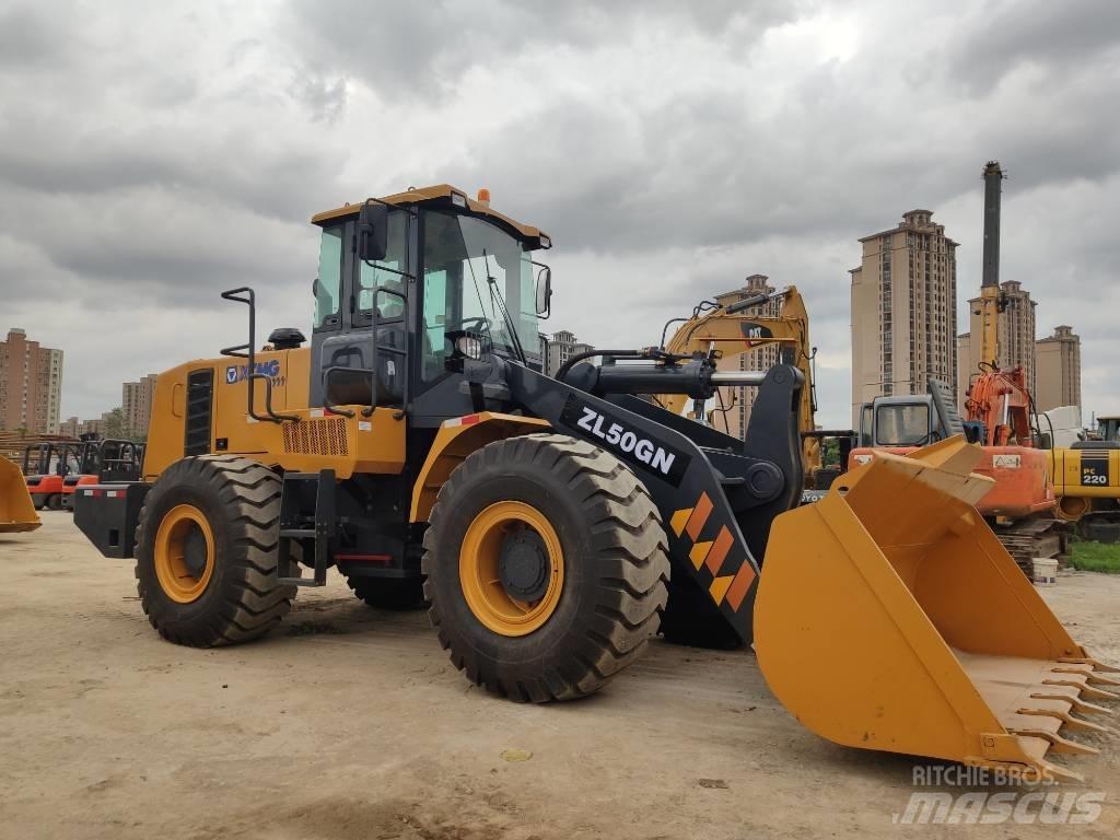 XCMG ZL50G Kolesni nakladalci
