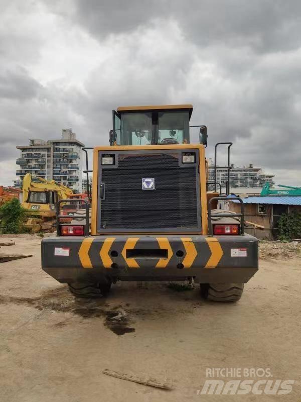 XCMG ZL50G Kolesni nakladalci