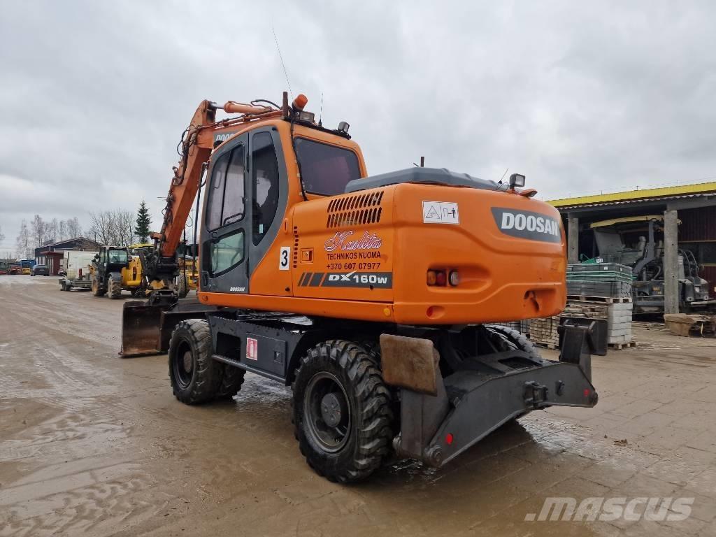Doosan DX 160 W Bagri na kolesih