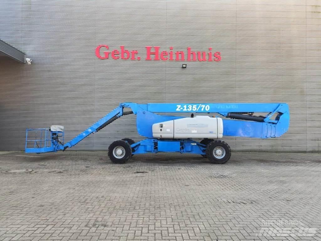 Genie Z-135 Teleskopske dvižne ploščadi